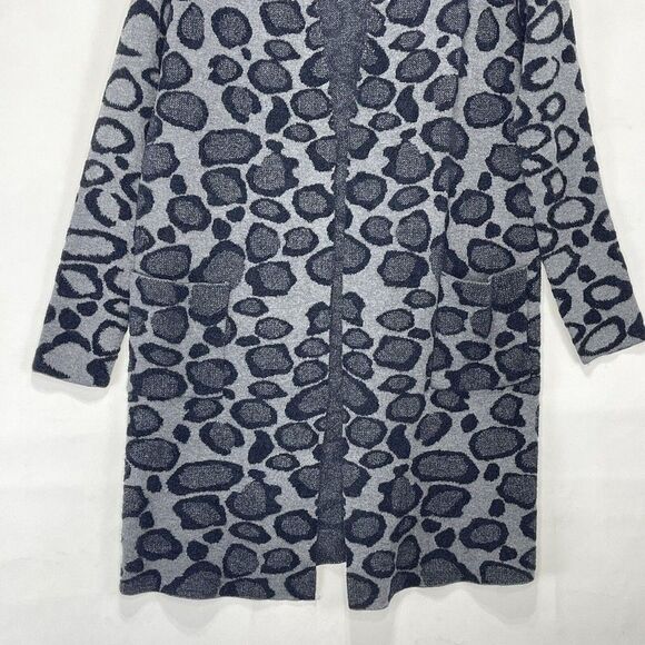 Women’s Cardigan Open Front Size M Gray Leopard Print Knit Pocked Sweet Romeo - Picture 15 of 16